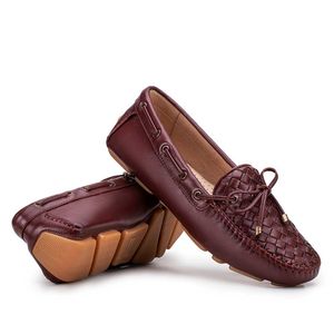 Mocassim Feminino Fascar Vinho Sálvia Em Couro